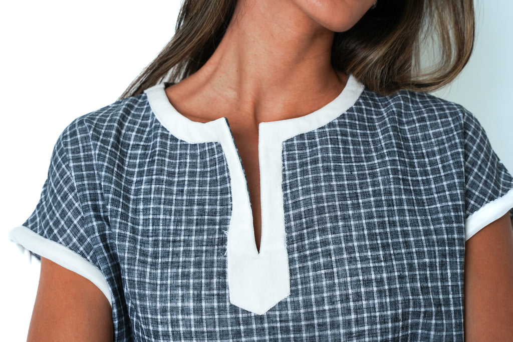 008│c h e c k e r e d│