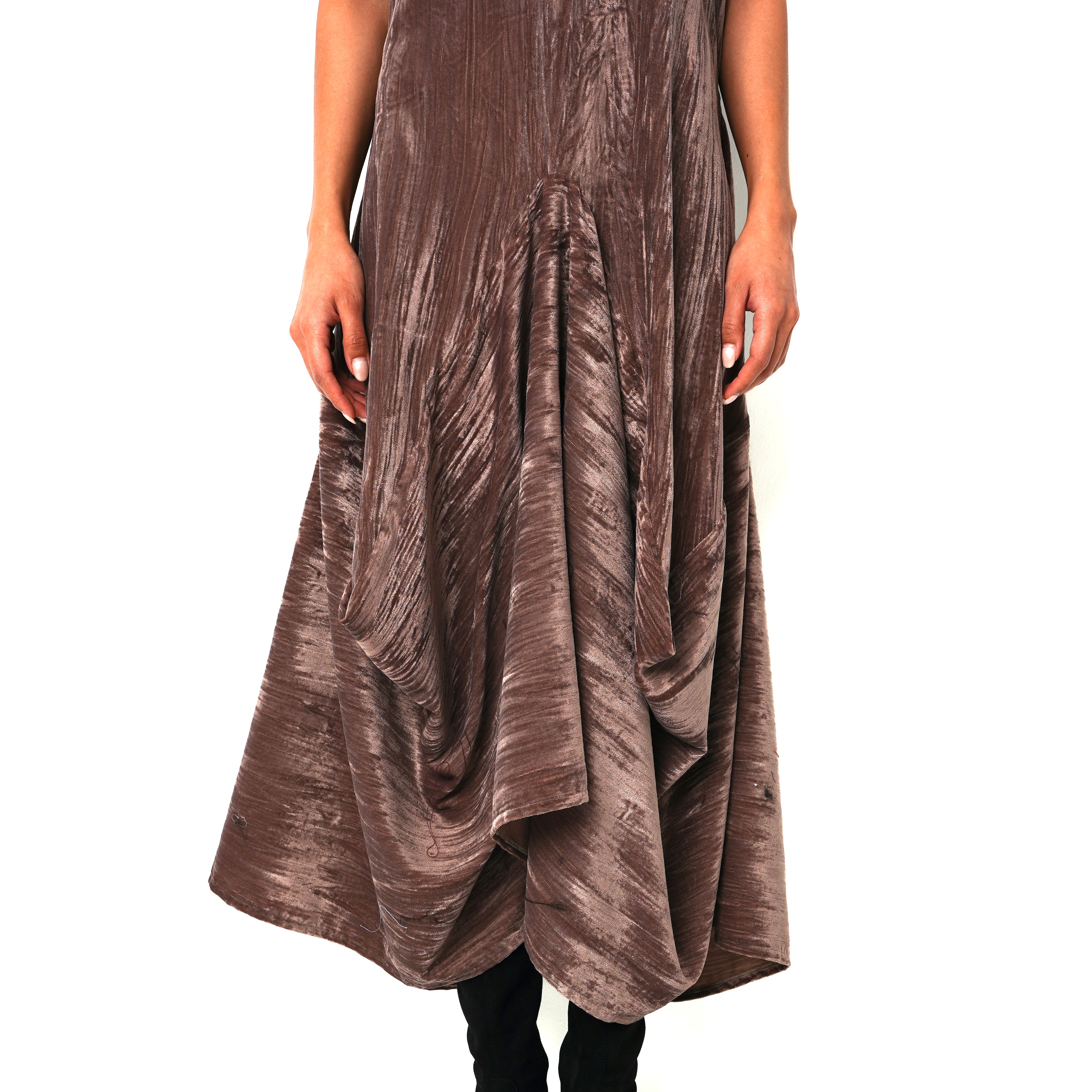 008│c h e c k e r e d│