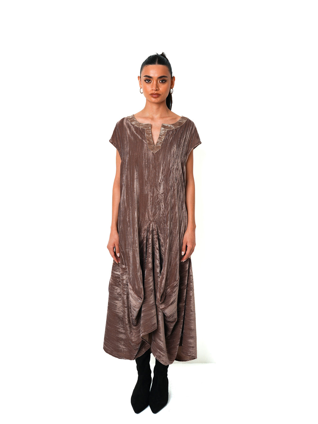 008│c h e c k e r e d│